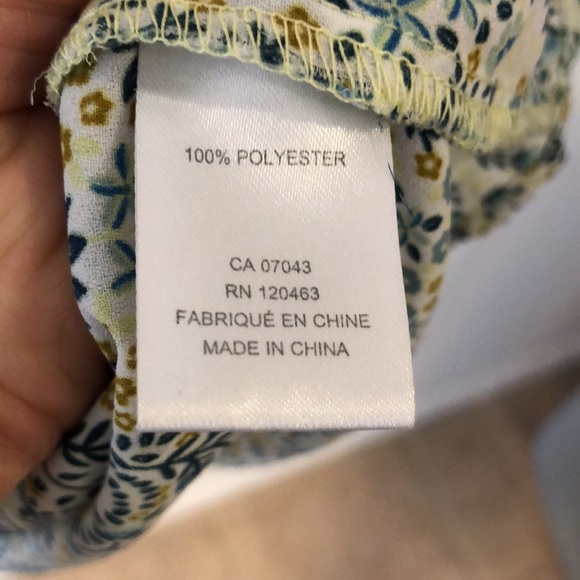 Anthropologie Joie flutter sleeve floral top - Picture 9 of 10